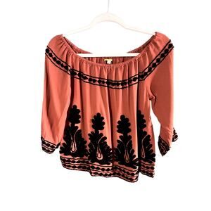 Gianni Bini Burnt Orange Top with Pattern Boho Off Shoulder Slightly Cropped XS
